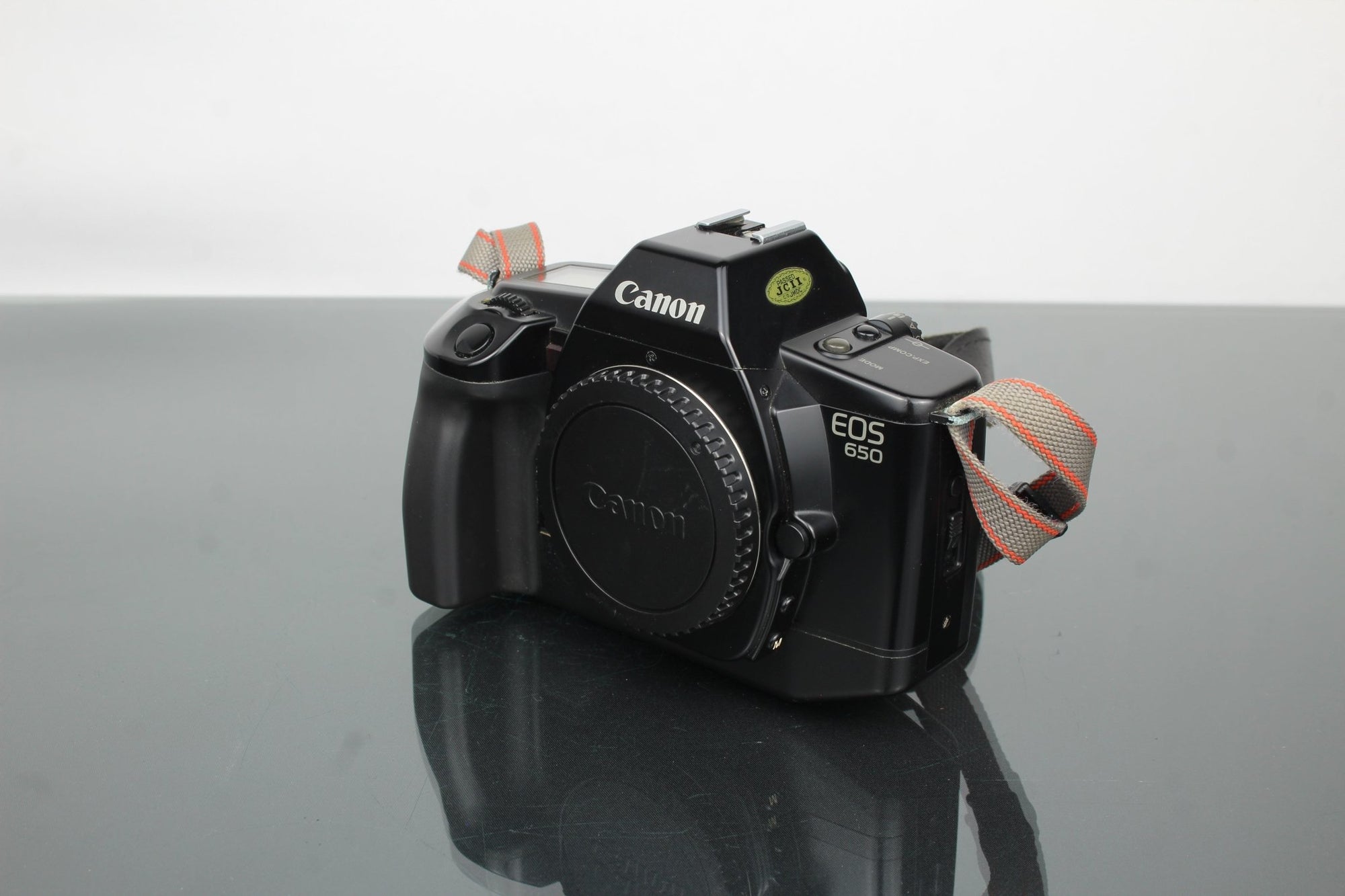 Canon EOS 650 Body - Dutch|Thrift