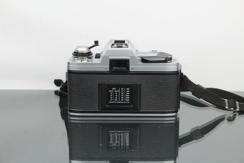 Minolta X-300 + MD Zoom 35-70mm 1:3.5