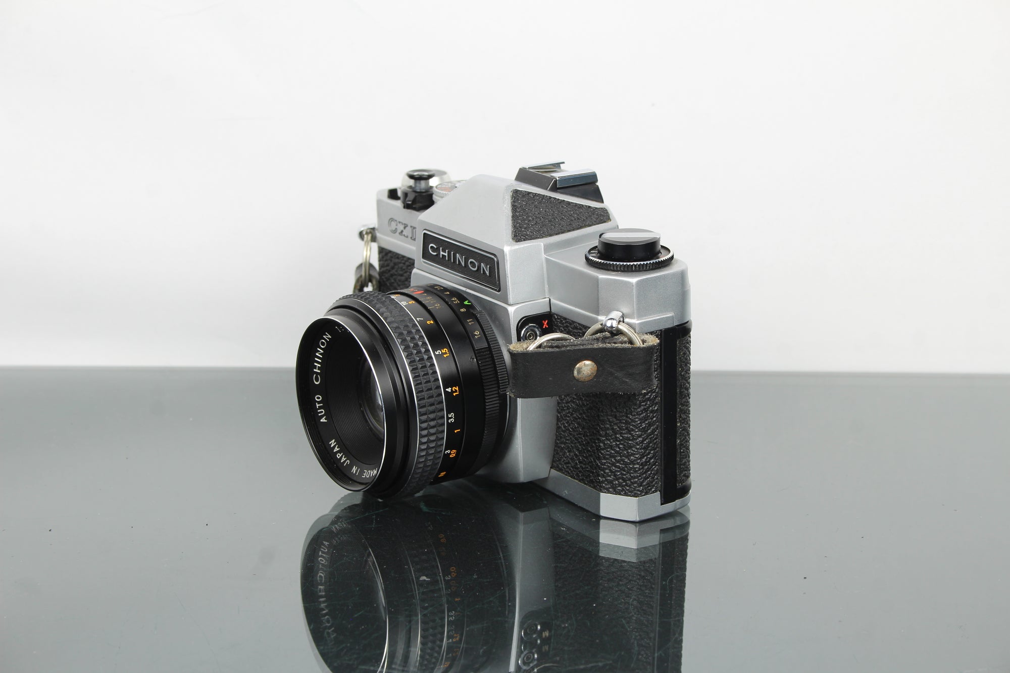 Chinon CX2 + Auto Chinon 55mm 1.7 lens