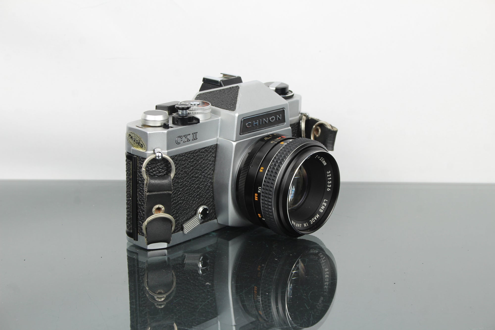 Chinon CX2 + Auto Chinon 55mm 1.7 lens