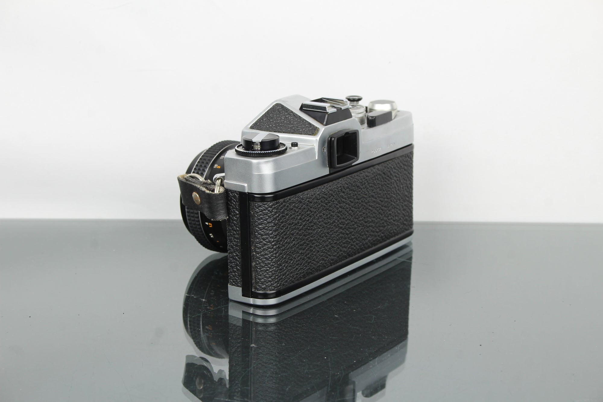 Chinon CX2 + Auto Chinon 55mm 1.7 lens