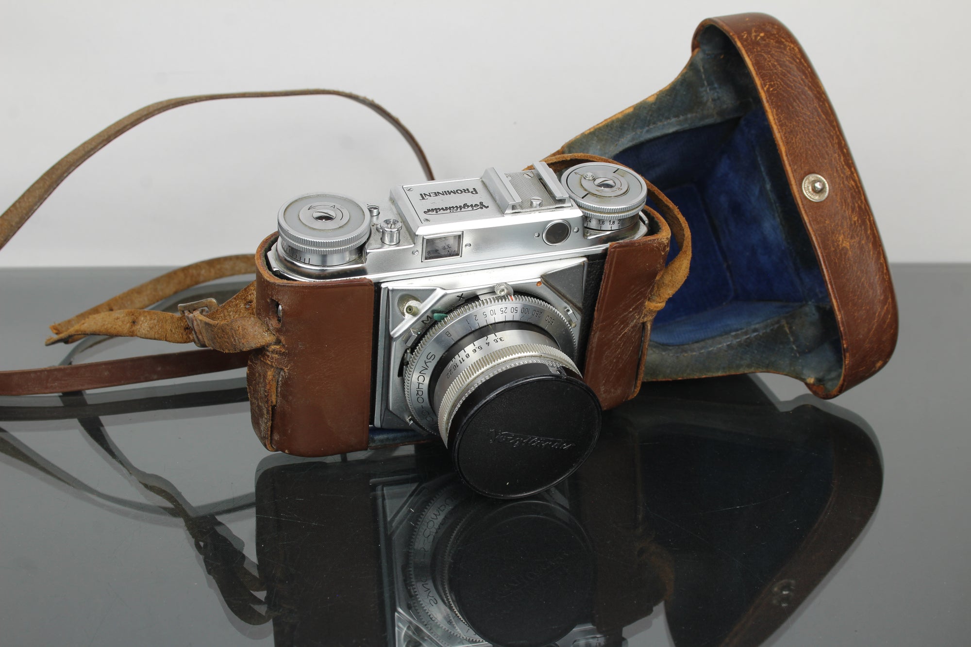 Voigtlander Prominent + 50mm f/1.5 Nokton lens