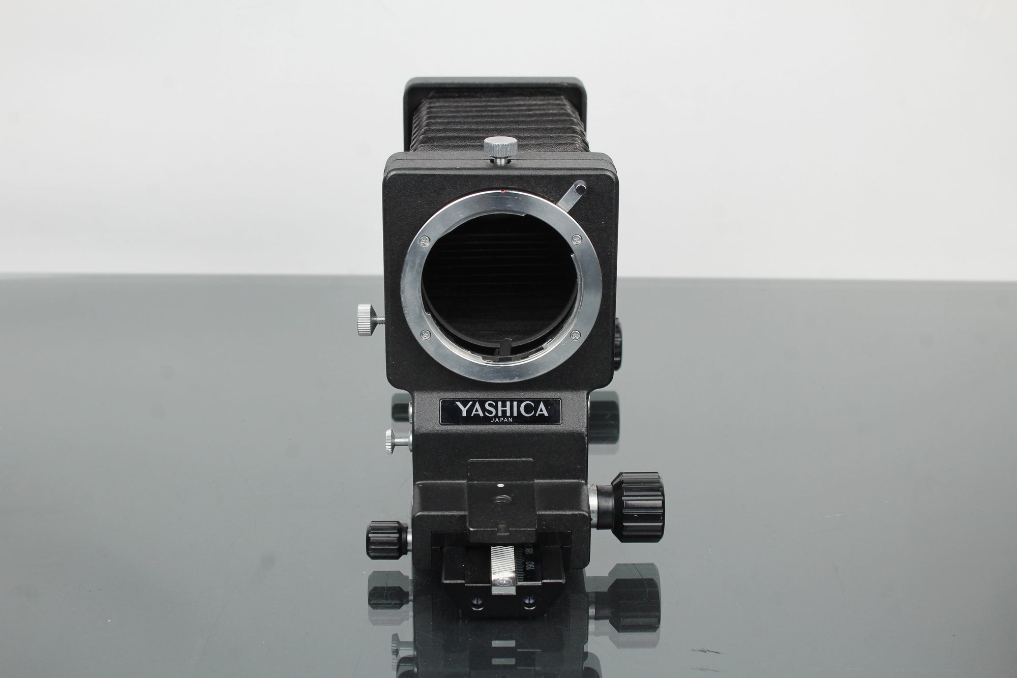 Yashica Balg Bellows Extension Unit