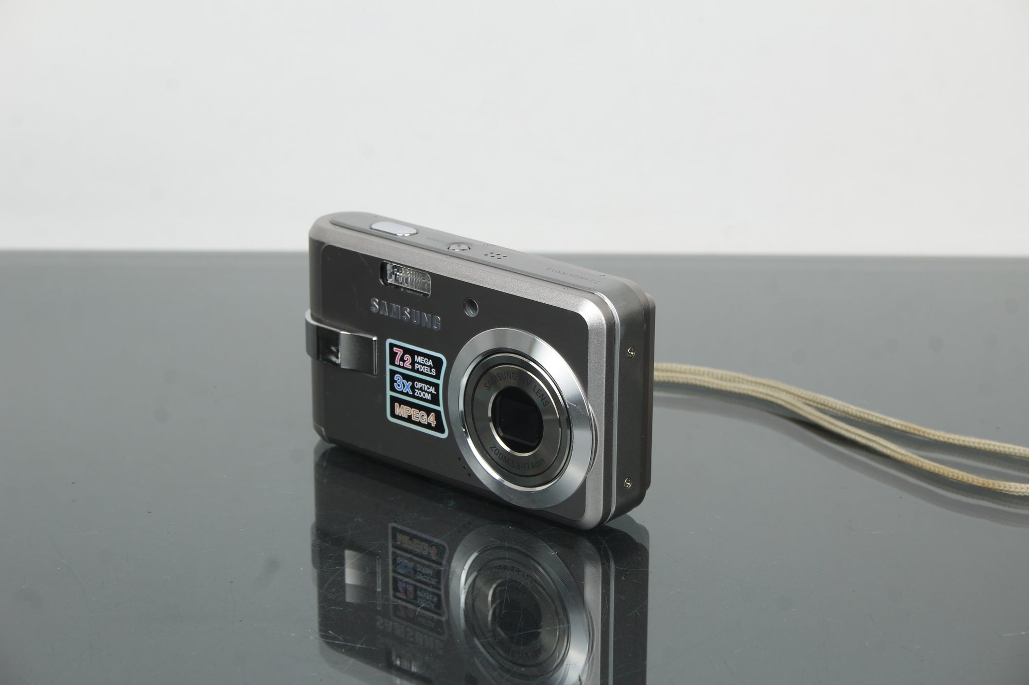 Samsung L700