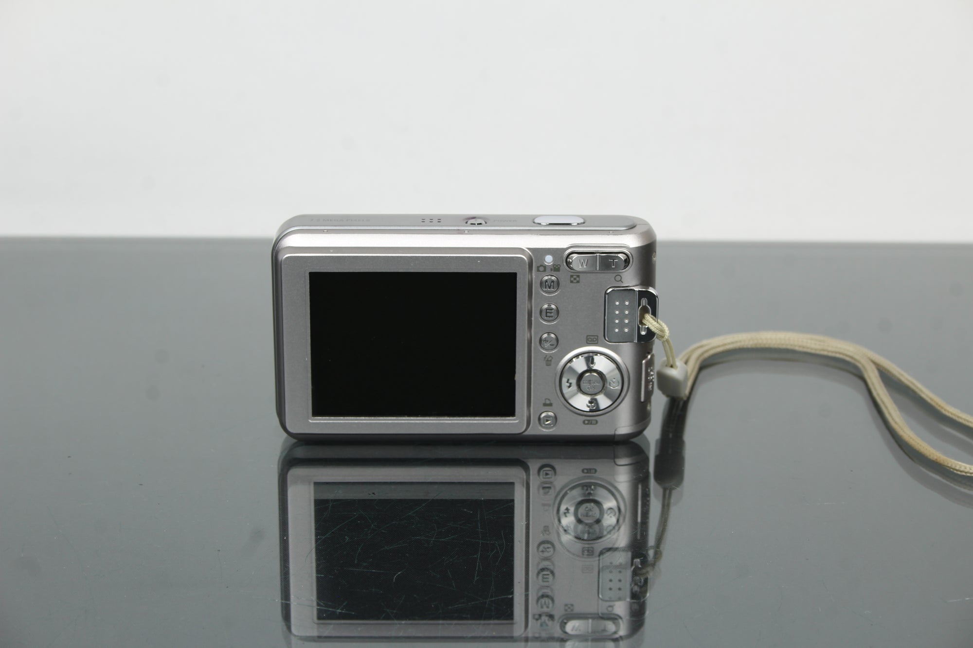 Samsung L700