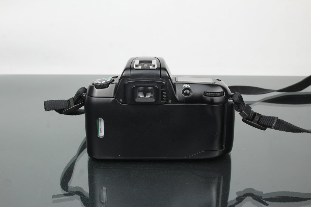 Nikon F60 + AF Nikkor 28-80mm 1:3.5-5.6 D lens