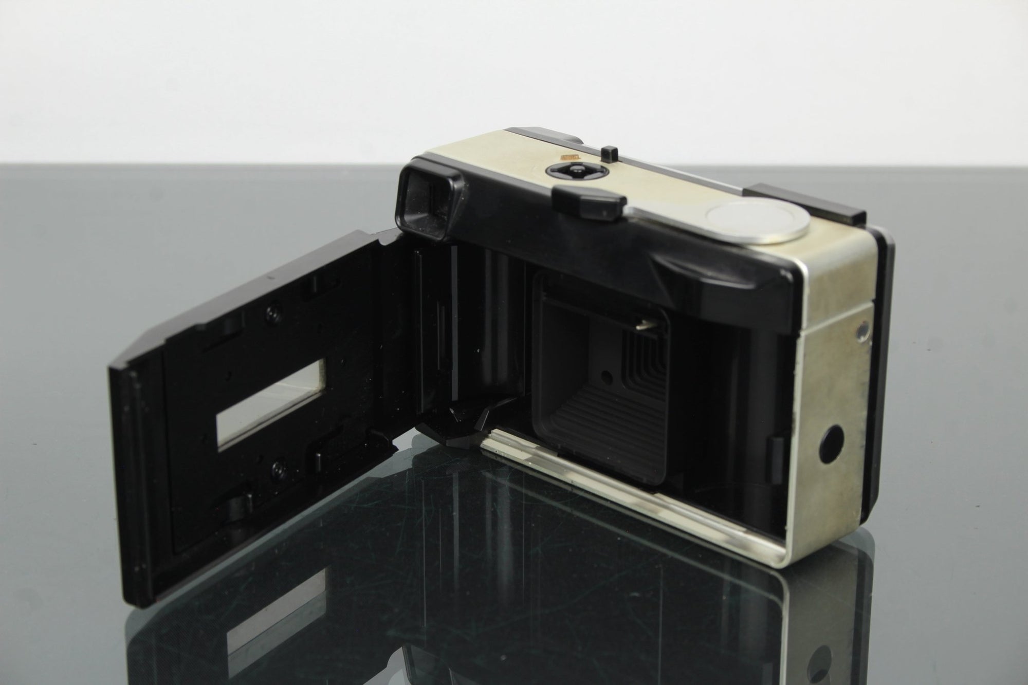 Agfa Agfamatic 50 - Dutch|Thrift