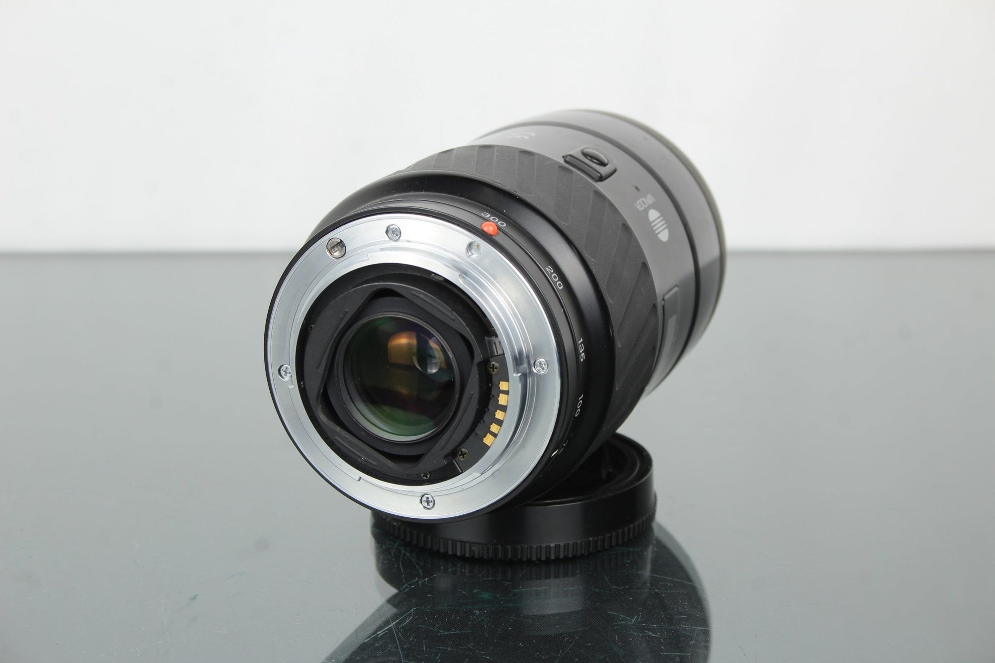 Minolta AF Zoom 75 - 300mm 1:4.5(32) - 5.6 - Dutch|Thrift