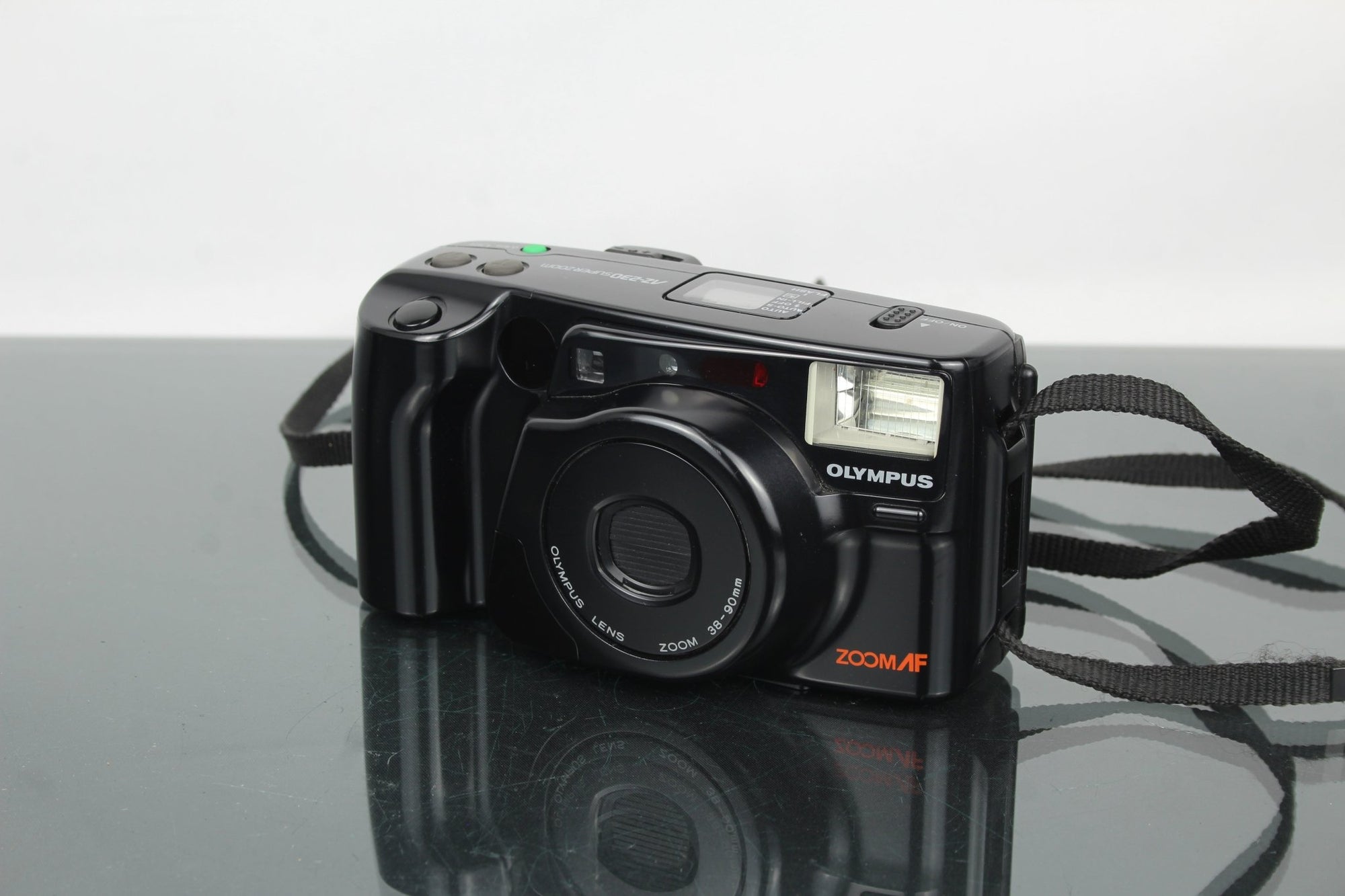 Olympus AZ - 230 Super Zoom - Dutch|Thrift
