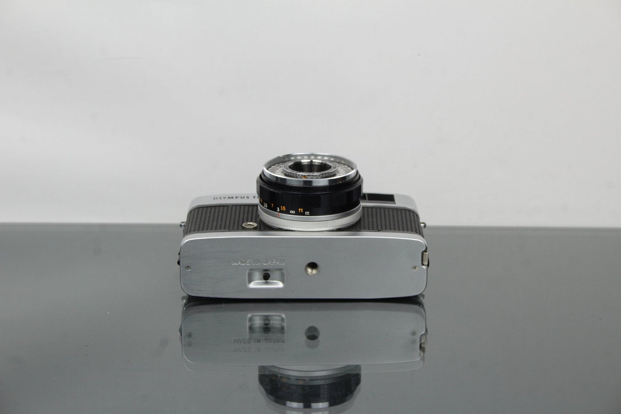 Olympus Trip 35 - Dutch|Thrift