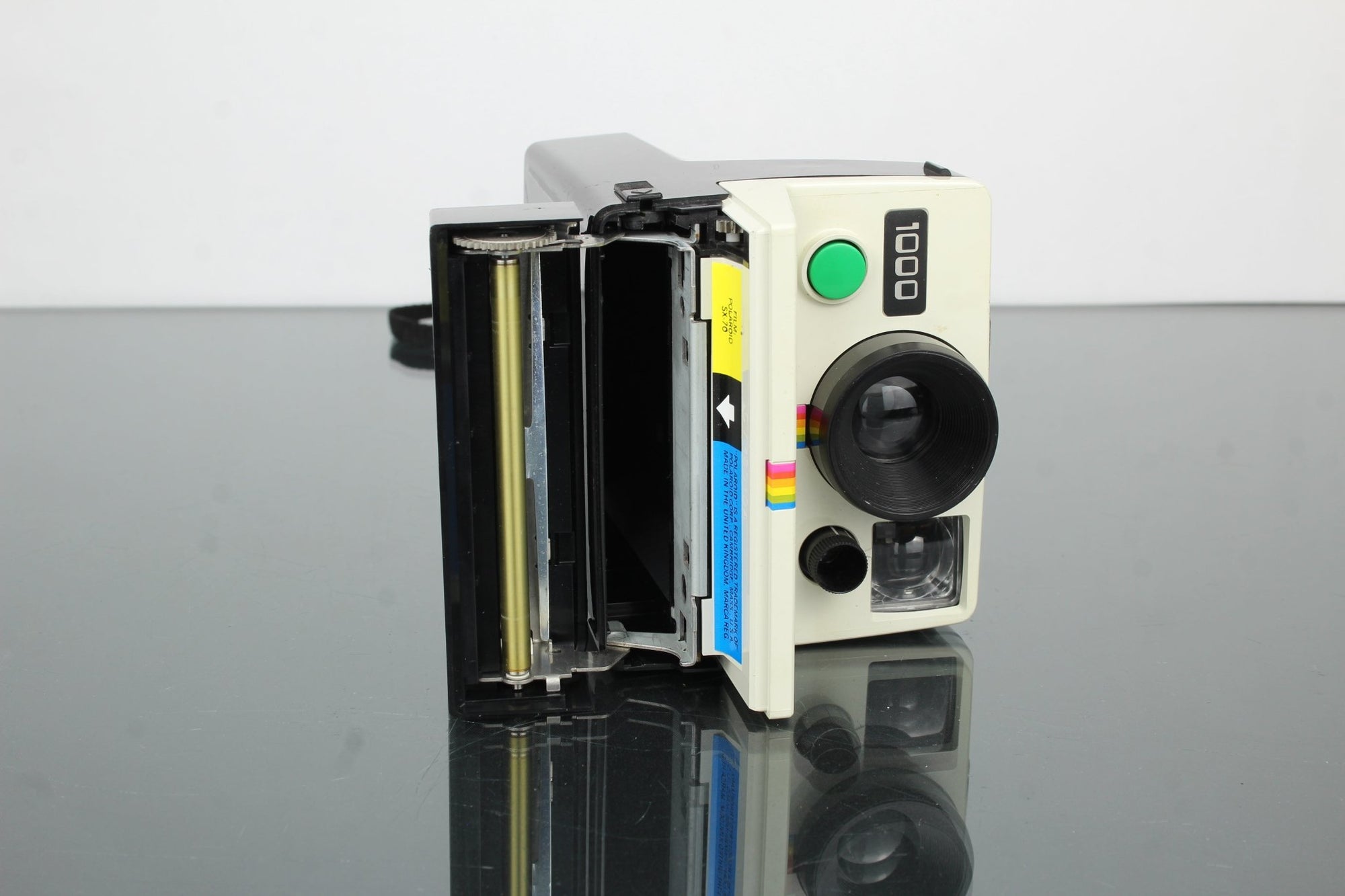 Polaroid Land Camera 1000 - Dutch|Thrift