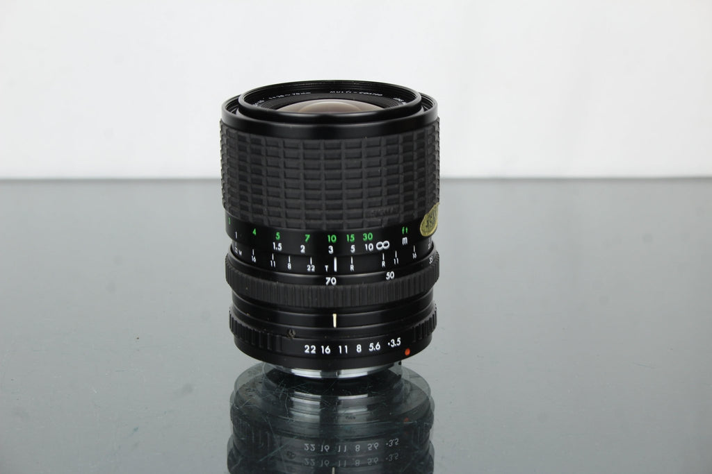 Sigma zoom 1:3.5 - 4.5 28 - 70mm Praktica B mount - Dutch|Thrift