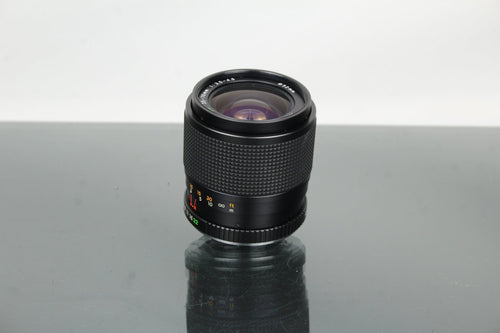 Yashica Lens MC ZOOM 35 - 70MM 1:3.5 - 4.5 (Contax/Yashica mount) - Dutch|Thrift